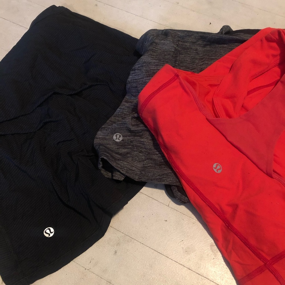 3 Lululemon workout tips bundle (size 4)